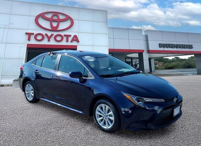 
 Toyota Corolla full									