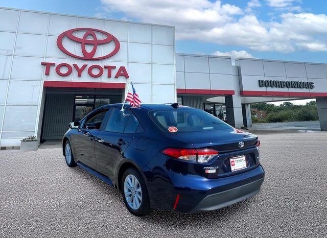 
 Toyota Corolla full									