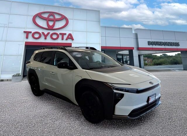 
								Toyota bZ Woodland full									