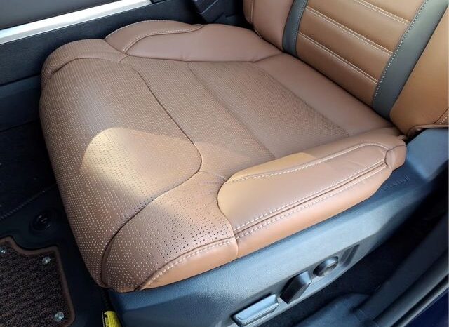 
 Toyota Sequoia full									
