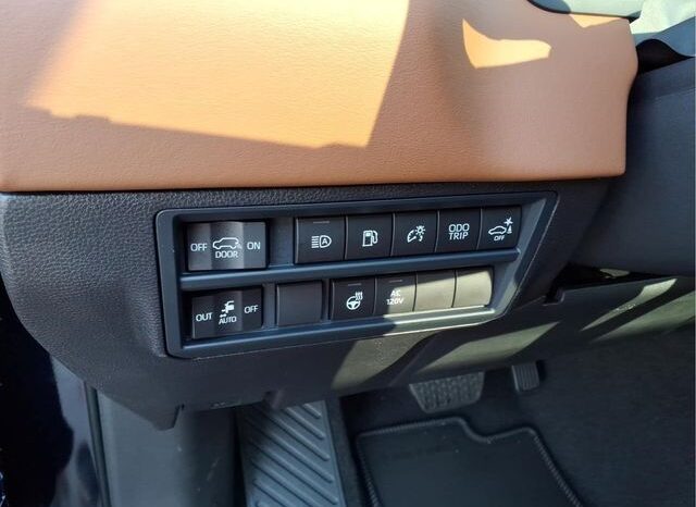 
 Toyota Sequoia full									