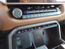 Toyota Sequoia full