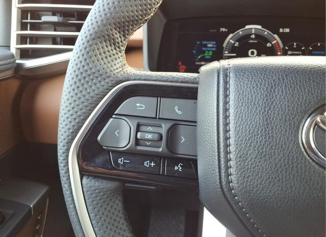 
 Toyota Sequoia full									
