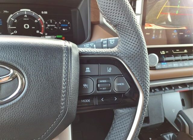 
 Toyota Sequoia full									