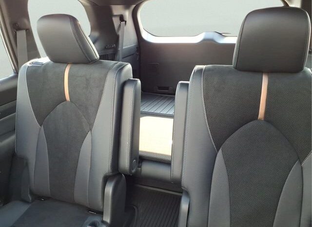 
 Toyota Grand Highlander Hybrid full									