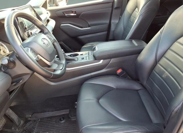 
 Toyota Highlander full									