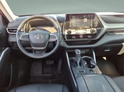 Toyota Highlander full