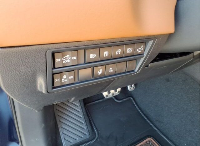 
 Toyota Tundra Hybrid full									