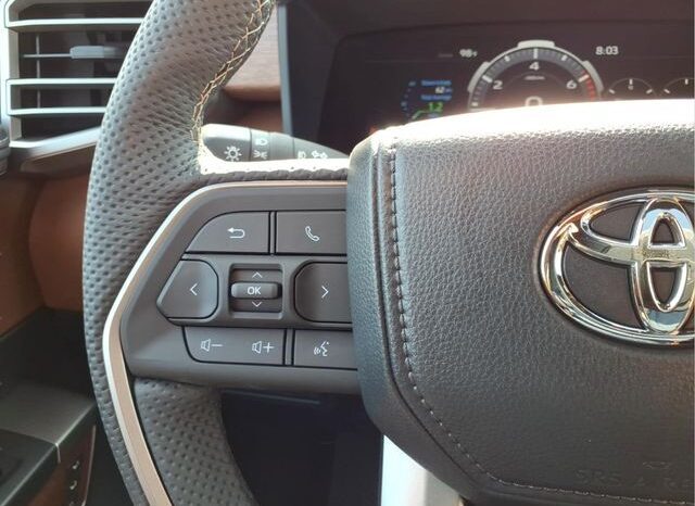 
 Toyota Tundra Hybrid full									