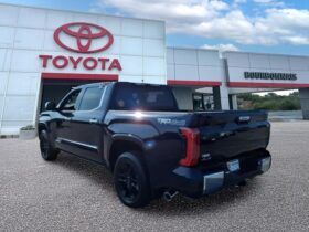 Toyota Tundra Hybrid