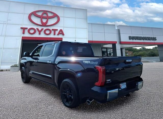 
 Toyota Tundra Hybrid full									