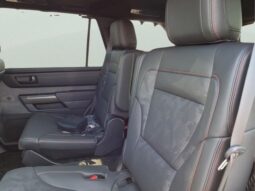 Toyota Sequoia full