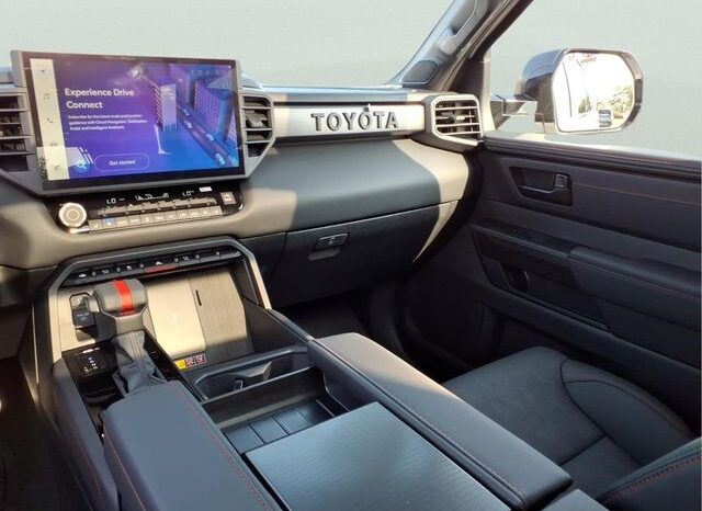 
 Toyota Sequoia full									