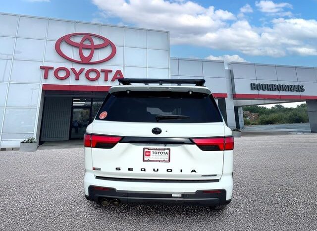 
 Toyota Sequoia full									