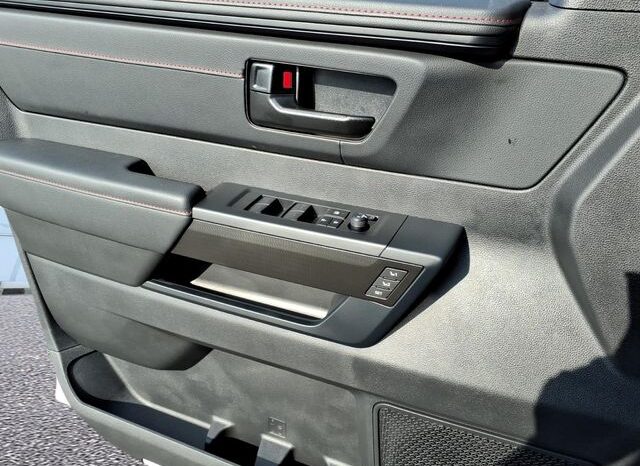 
 Toyota Sequoia full									