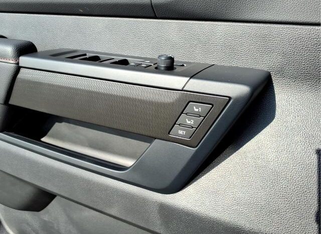 
 Toyota Sequoia full									