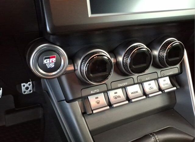 
 Toyota GR86 full									