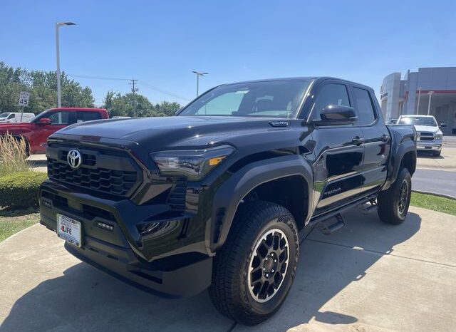 
 Toyota Tacoma Hybrid full									