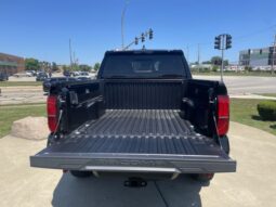 Toyota Tacoma Hybrid full