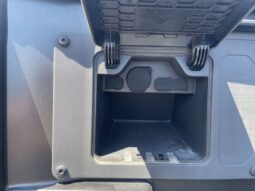Toyota Tacoma Hybrid full