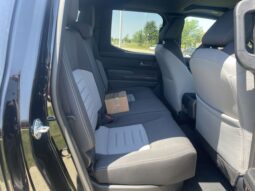 Toyota Tacoma Hybrid full