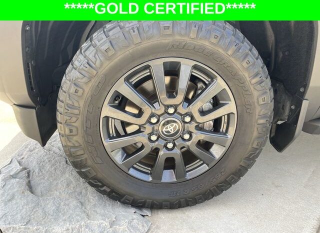 
								Toyota Land Cruiser full									