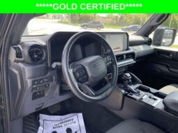 
										Toyota Land Cruiser full									