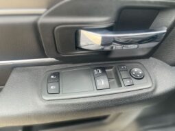 
										Ram 1500 Classic full									