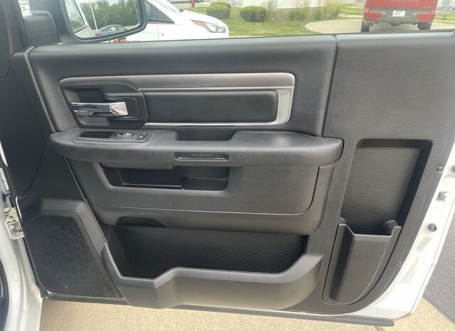 
								Ram 1500 Classic full									