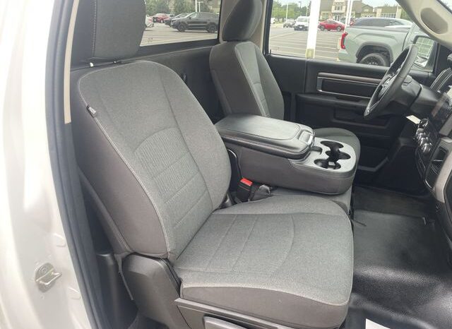 
								Ram 1500 Classic full									