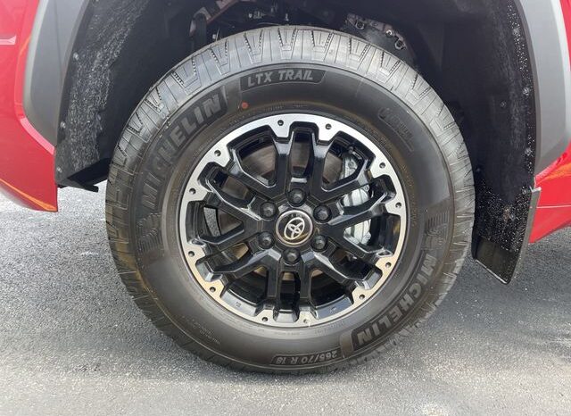 
 Toyota Tundra full									