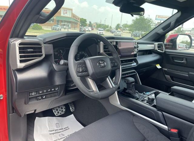 
 Toyota Tundra full									