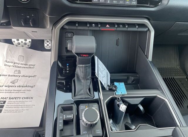 
 Toyota Tundra full									
