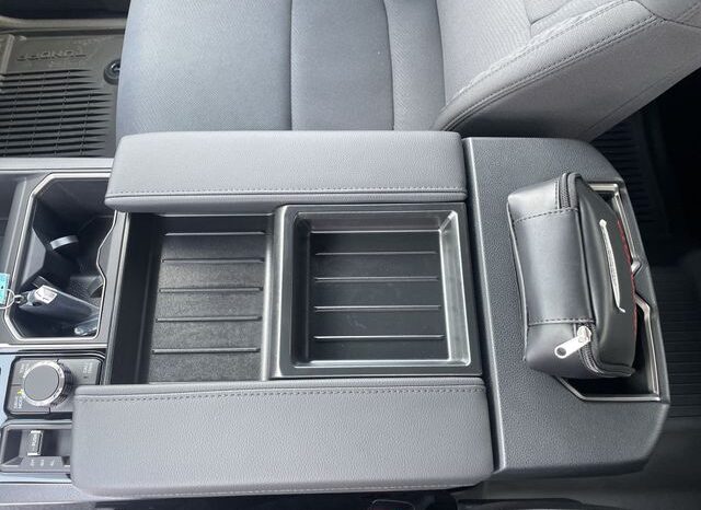 
 Toyota Tundra full									