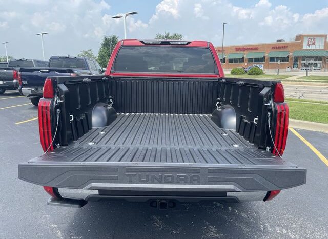 
 Toyota Tundra full									