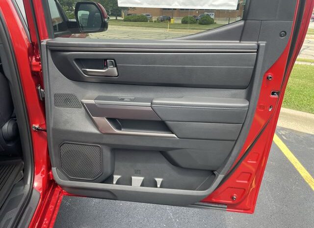 
 Toyota Tundra full									