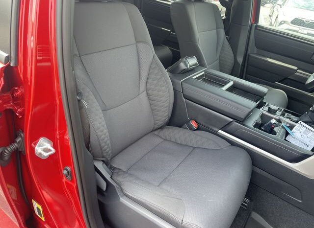 
 Toyota Tundra full									