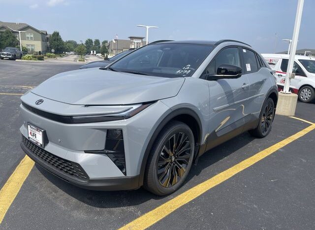 
 Toyota C-HR full									