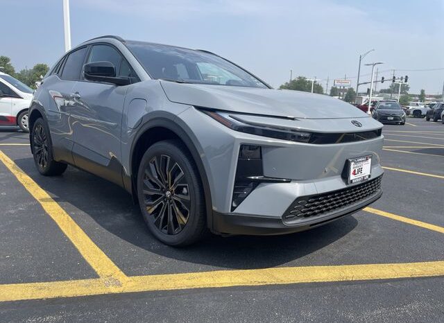 
 Toyota C-HR full									
