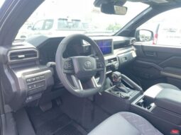 
 Toyota Tacoma full									