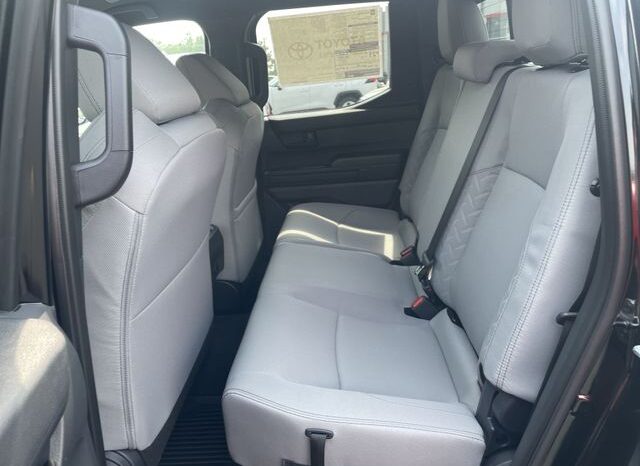 
 Toyota Tacoma full									