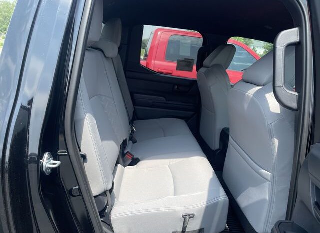 
 Toyota Tacoma full									