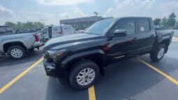 
 Toyota Tacoma full									