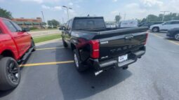 
 Toyota Tacoma full									