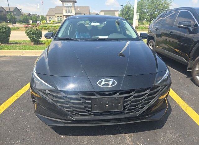 
 Hyundai Elantra full									