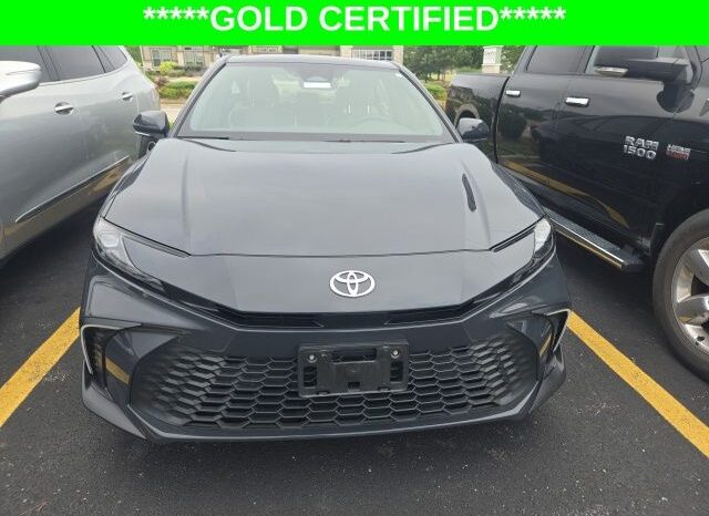 
 Toyota Camry full									