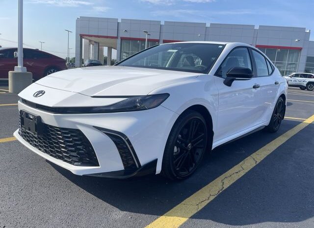 
 Toyota Camry full									