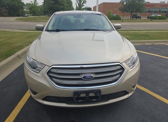 
 Ford Taurus full									