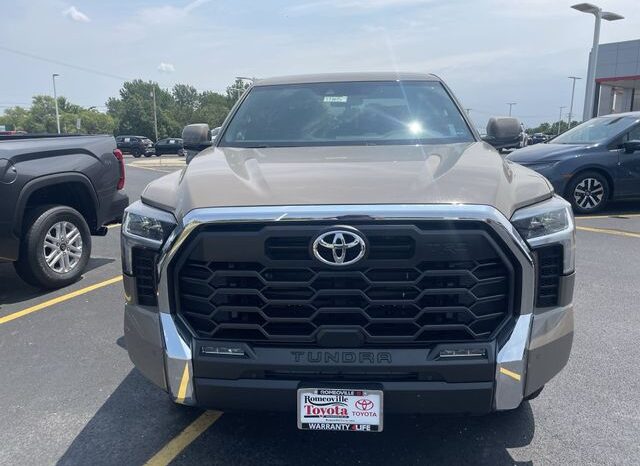 
 Toyota Tundra full									