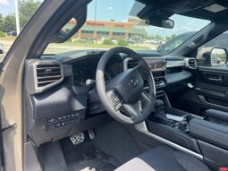 
 Toyota Tundra full									